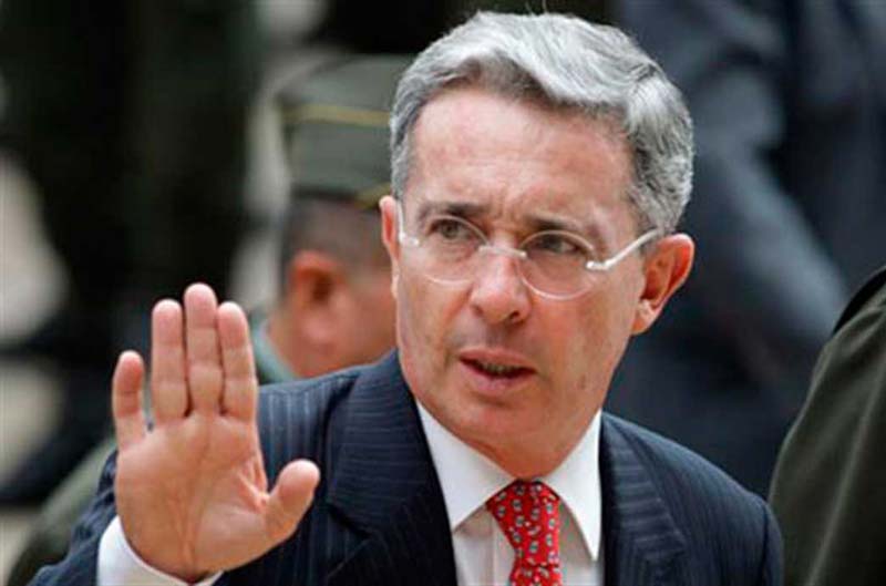 Álvaro Uribe Vélez, "invitado especial" a una reunión de los ...